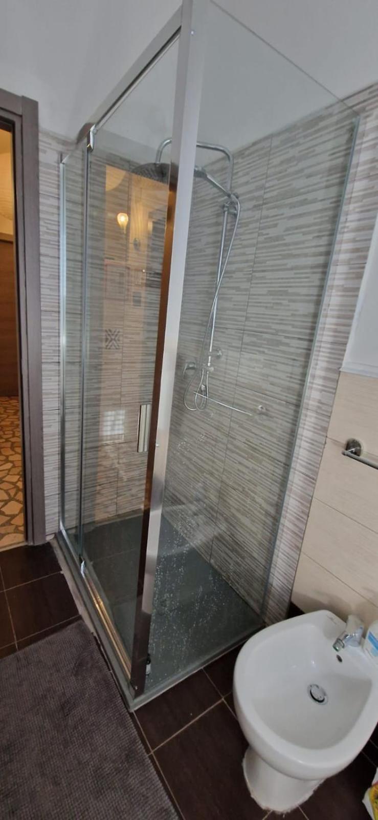 Hotel Migu Point Piza Zewnętrze zdjęcie